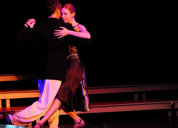 Foto: HK tango02